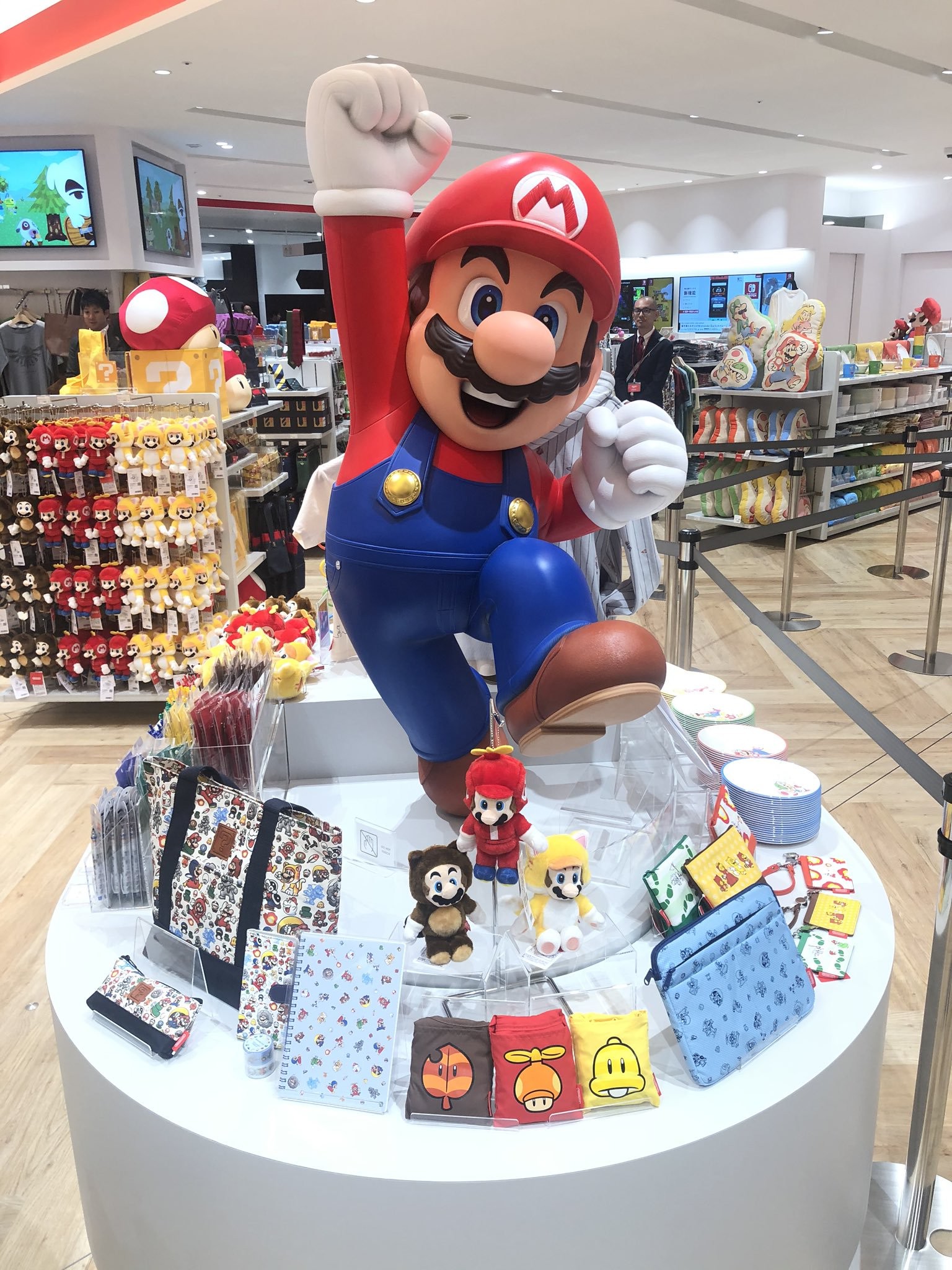 任天堂实体店Nintendo TOKYO内部图 好想买买买