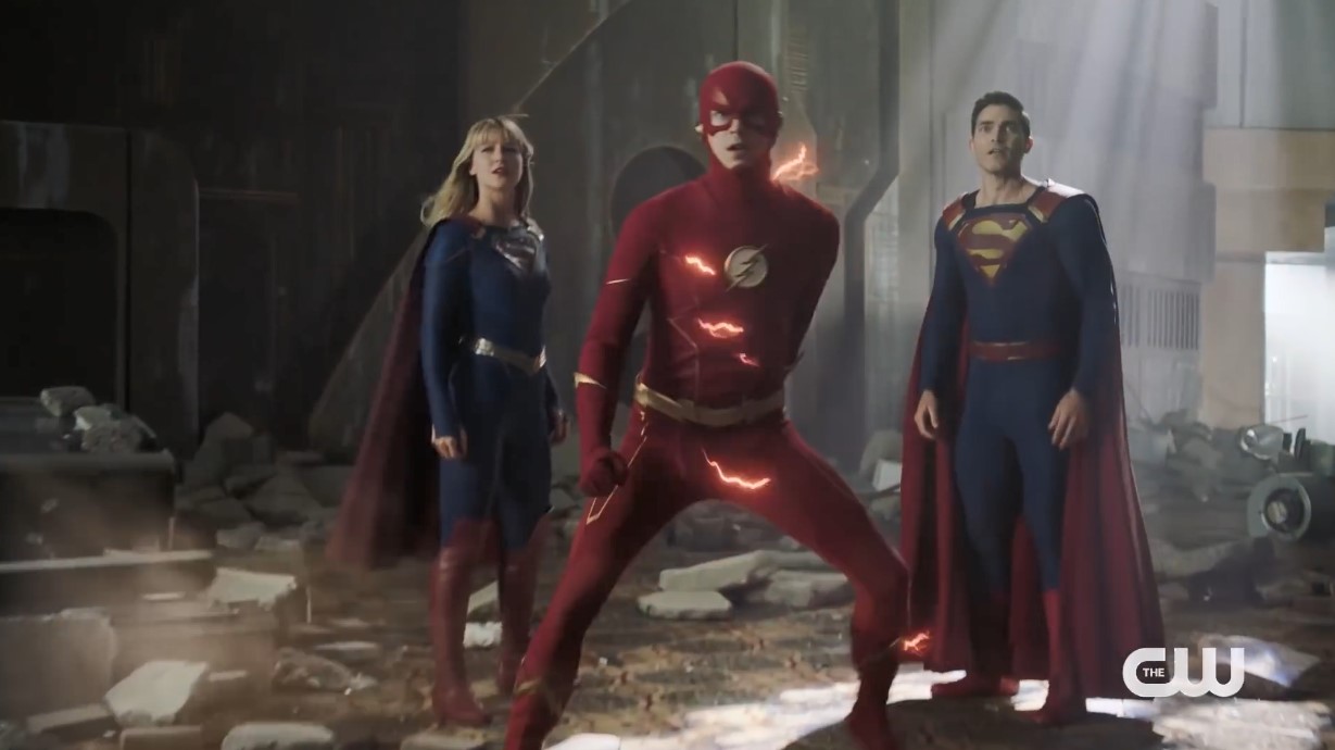 DC史诗联动集《无限地球危机》 超女、两位超人、闪电、绿箭