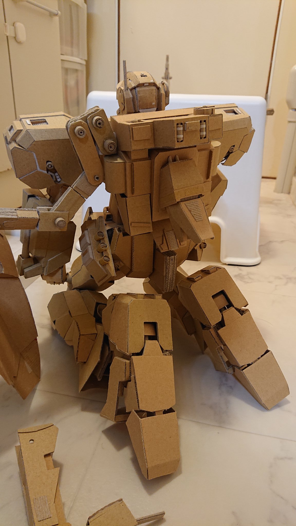 How To Make A Robot With Cardboard Boxes