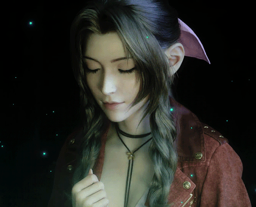 《最终幻想7：重制版》艾瑞丝实体项链 真的很漂亮