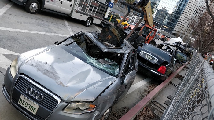 《黑客帝国4》剧组完成在旧金山的爆炸场景拍摄