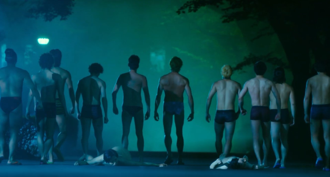 裸奔暂缓 漫改电影《碧蓝之海》延期至8月7日上映