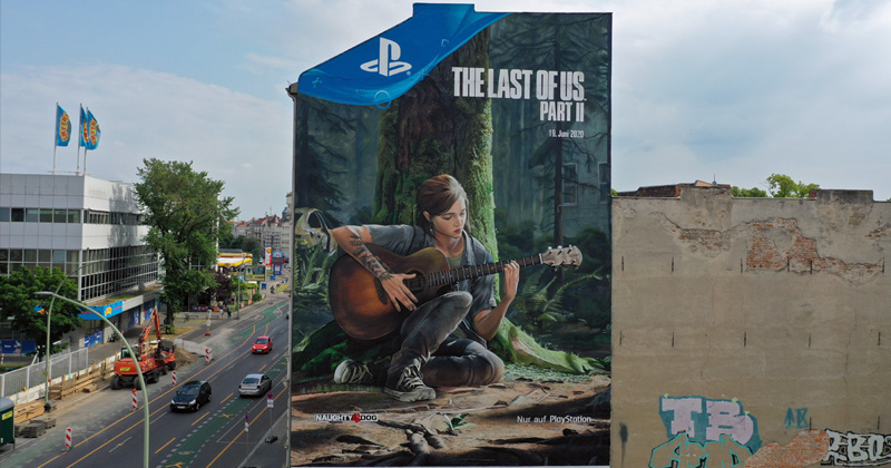 《最后的生还者2》艾莉巨幅墙体广告 场面超震撼