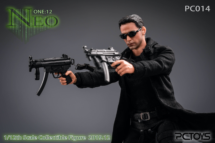 PCTOYS 1/12 黑客杀手 尼欧 兵人 售价438元 完美还原高颜长腿基努