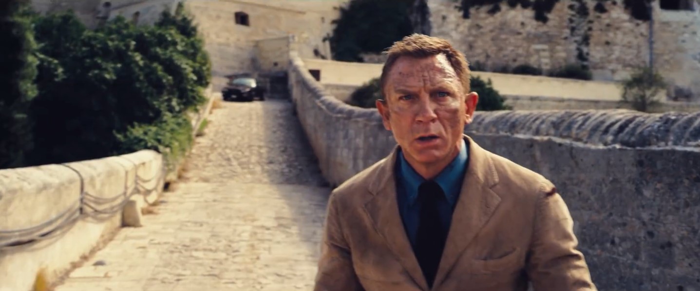 《007：无暇赴死》最新正式预告 黑白新邦女郎亮眼 11月起全球上映