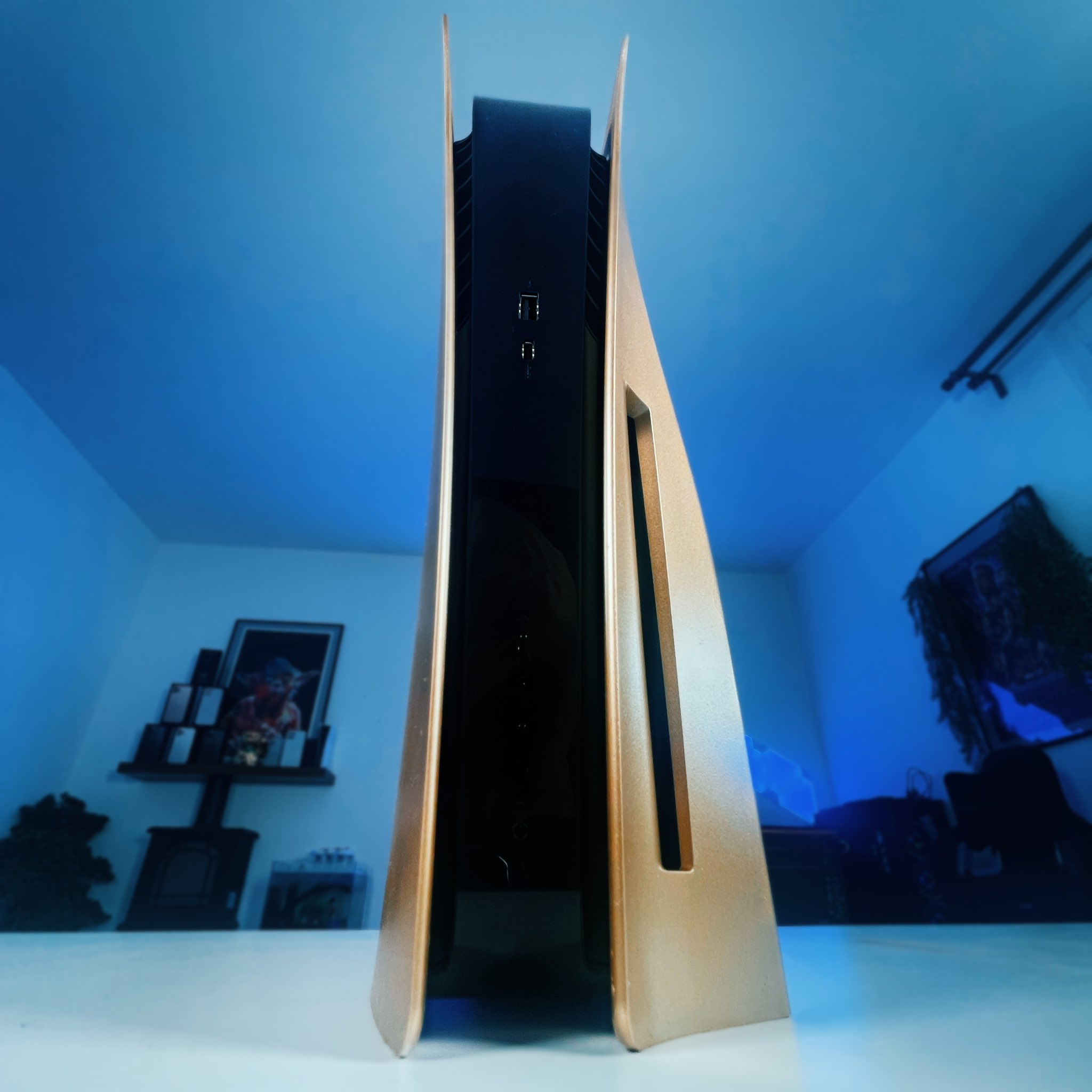 国外艺术家晒超赞PS5 DIY设计 索尼工作室：太牛了！