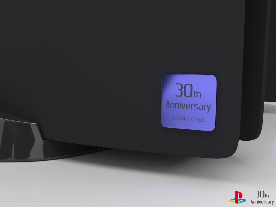 粉丝自制30周年纪念主题PS5主机渲染 向PS2致敬