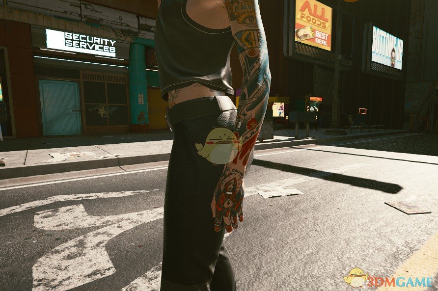 《赛博朋克2077》女V手臂纹身MOD