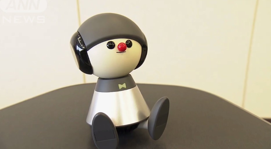 世界首个唱歌回答问题宠物机器人发售 雅马哈最新黑科技惊呆网友