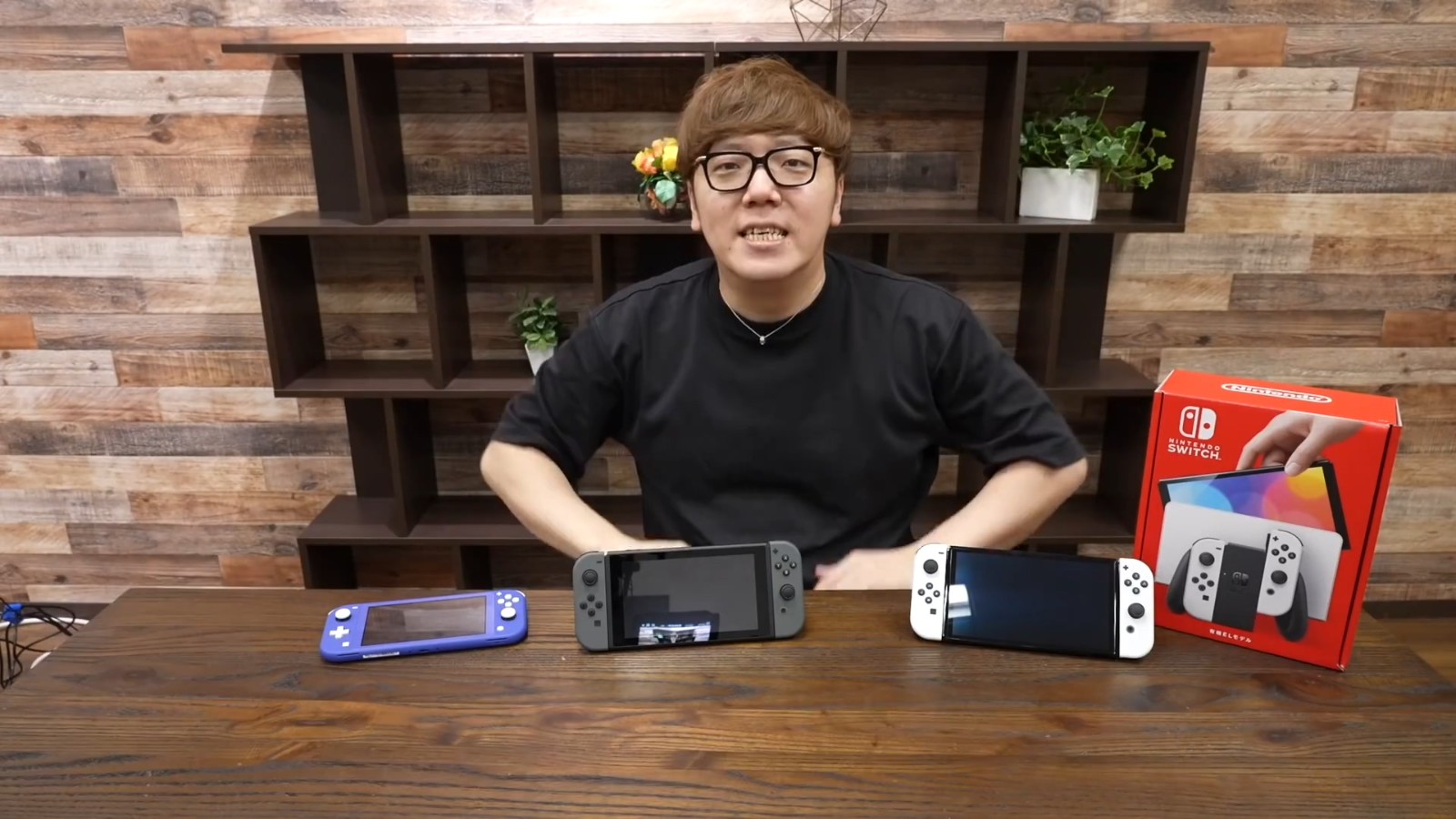 OLED Switch主机开箱和上手视频来了