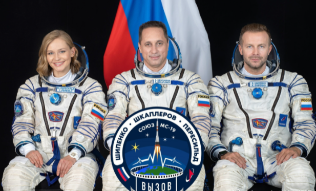 俄罗斯导演演员成功进驻空间站 首部太空拍摄电影将启