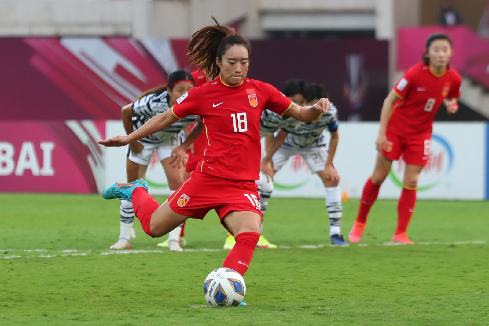 亚洲杯：中国女足3比2绝杀韩国夺冠！！！