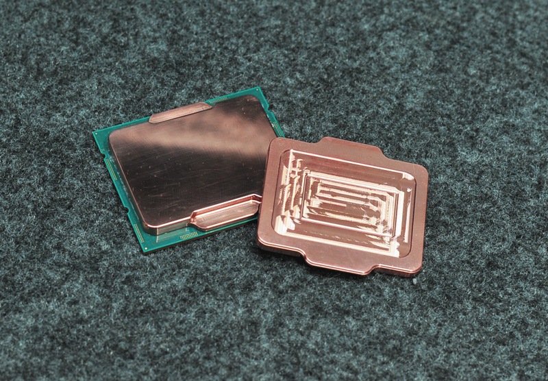 Intel 12代酷睿换上纯铜散热顶盖之后温度骤降15℃