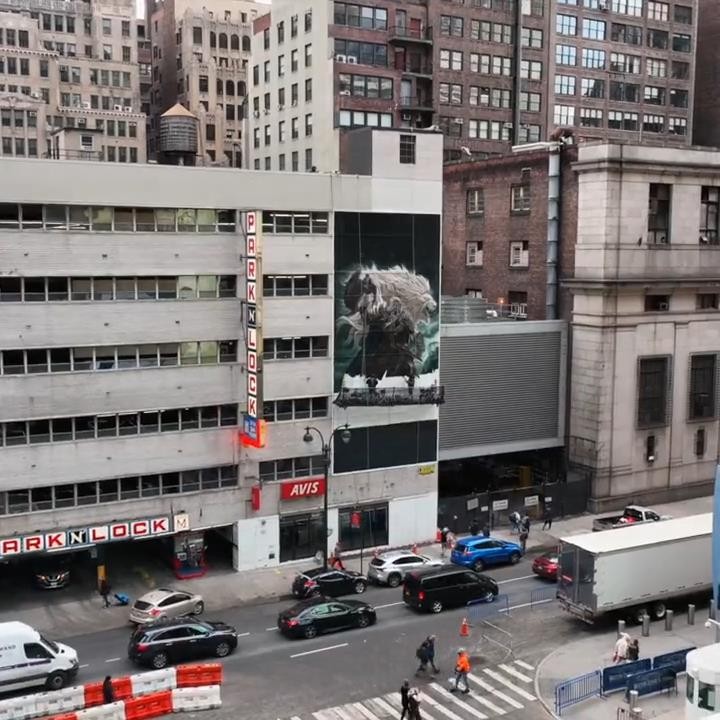 《艾尔登法环》纽约巨幅宣传画绘制视频 葛孚雷霸气