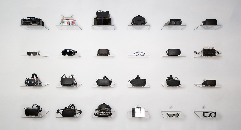 Meta首次公开VR/AR显示技术 大量原型眼镜
