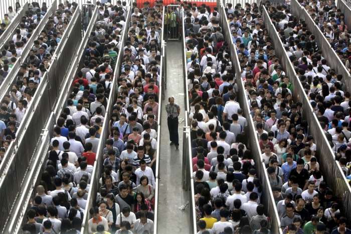 报告称超1400万人花60分钟以上通勤 北京最长