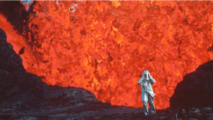 《火山挚恋》全球票房冲破百万美元 年度票房最高记载片