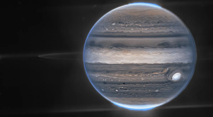 研究发现木星上的极光产生了巨大的极端热浪