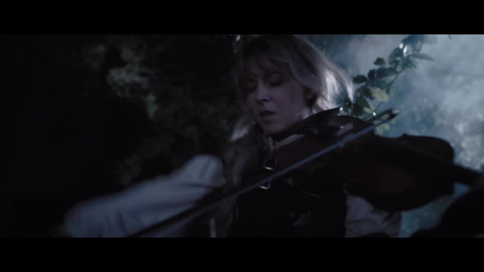 《瘟疫传说：安魂曲》小提琴伴奏新宣传片分享
