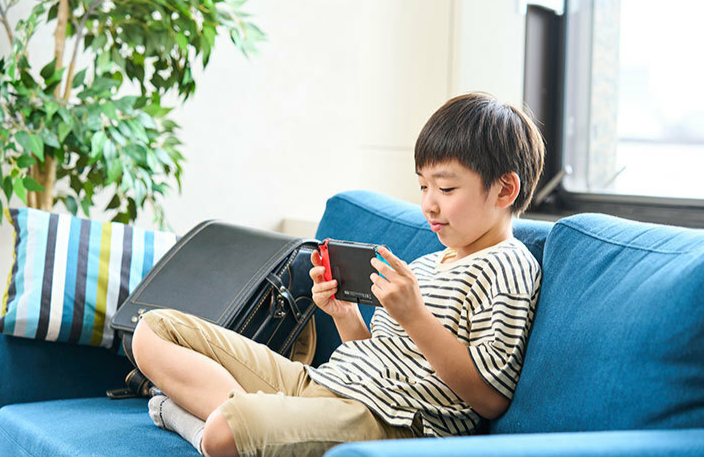 日媒中小学生游戏调查 拥有比例最多游戏机