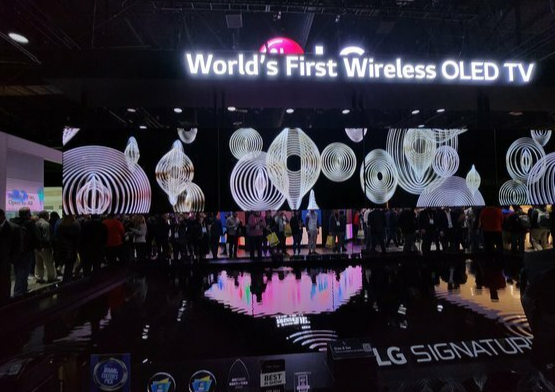 傲视一切其他品牌 LG新型OLED电视斩获CES最好产品奖