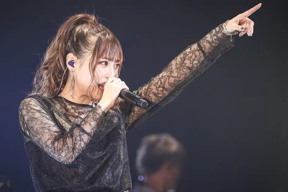 日本知名女歌手黑崎真音因病去世 年仅35岁插图1