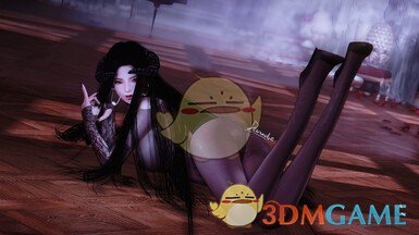 《上古卷轴5：天际重制版》嗜血印魅魔服装MOD