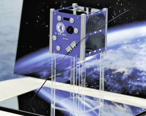 北海道高中生开发超小型卫星 10月发射到国际空间站