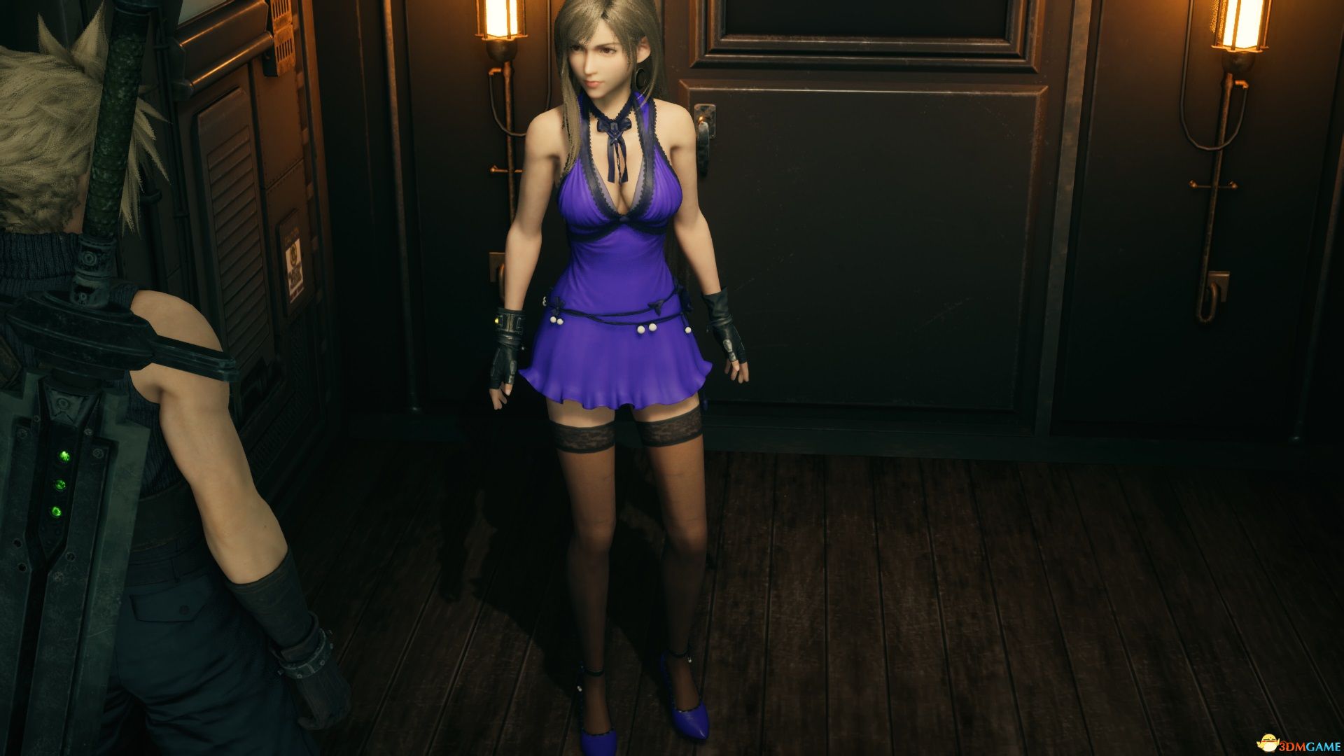 《最终幻想7：重制版》适配蒂法的紫色薄纱连衣裙的半透明吊带黑丝和白内裤MOD