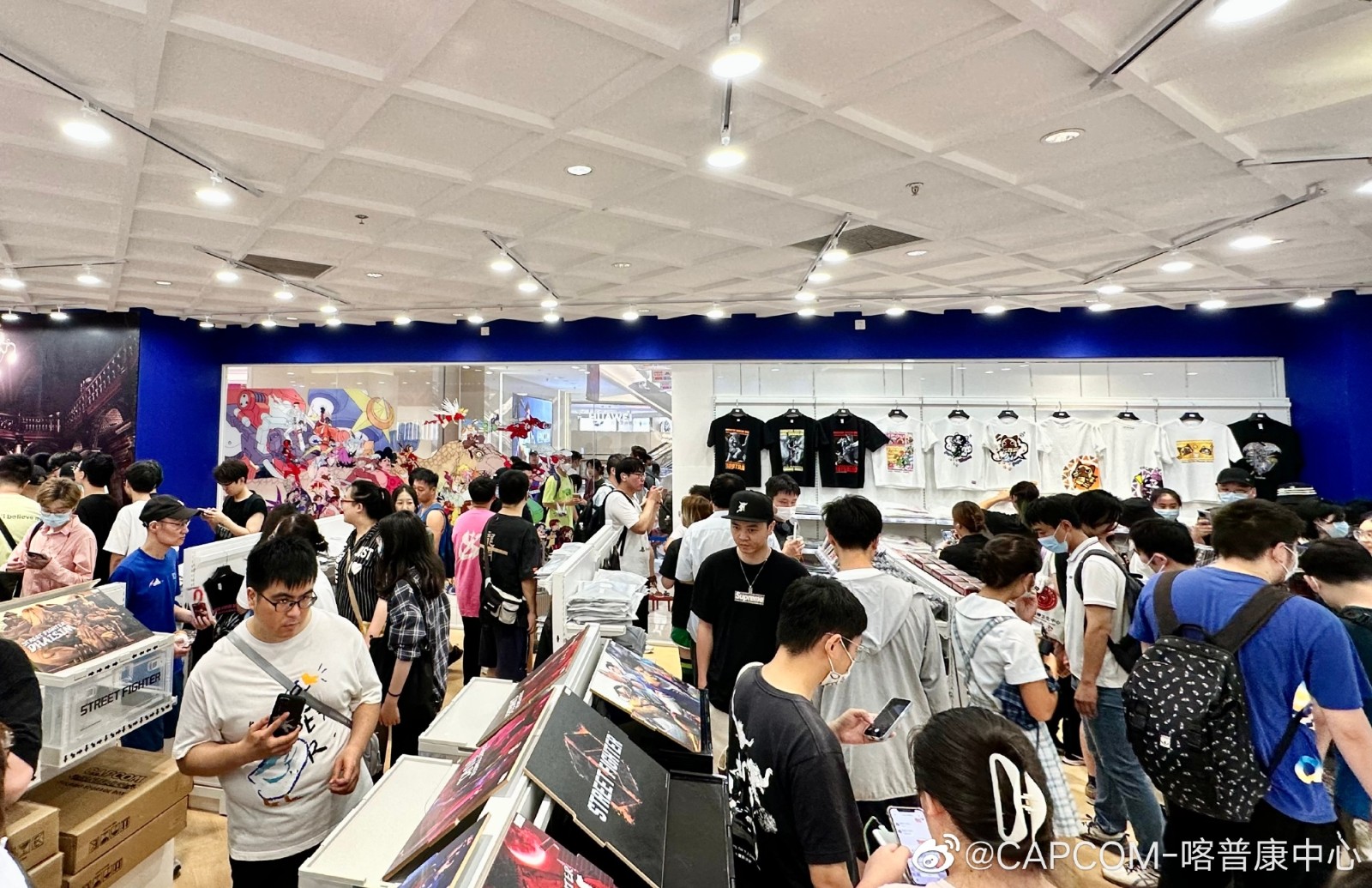卡普空中心上海店正式开业 玩家反馈商品较少全卡在海关