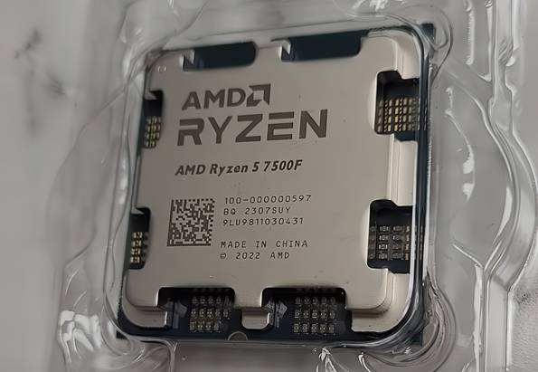 AMD钝龙5 7500F实身显现 Zen4出了核隐代价诱人