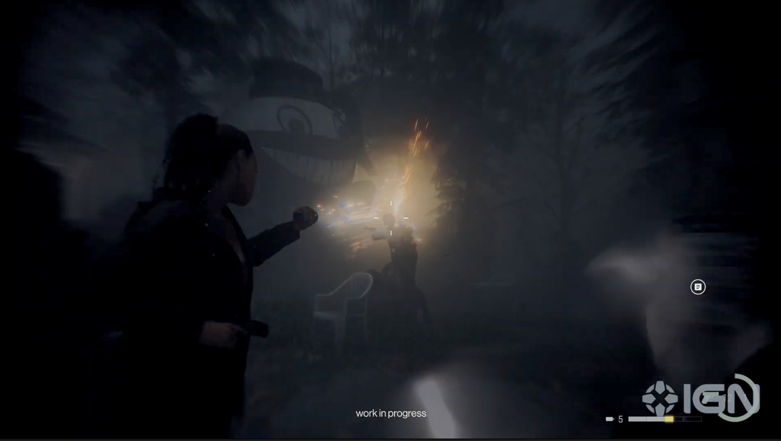 《心灵杀手2》新8分钟游玩视频 女探员持手电筒战斗