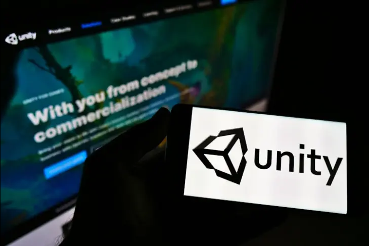  Dissatisfied with the donation of 200000 dollars to the open source engine by the developers of Unity Talaria
