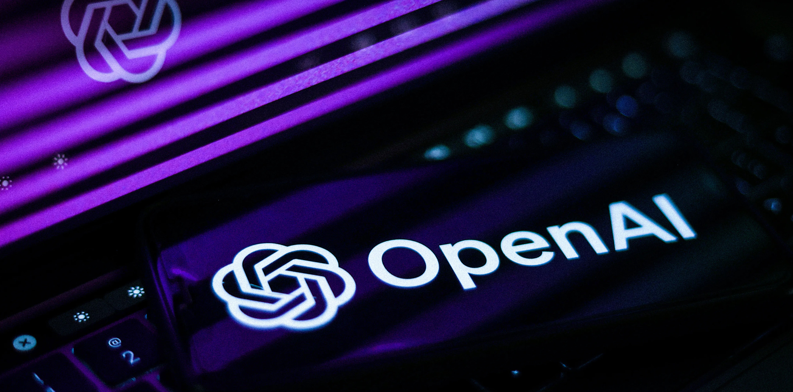 OpenAI考慮自研AI芯片：欲解決芯片短缺