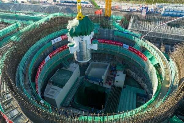 全球首个商用核电小型堆 “玲龙一号”封顶