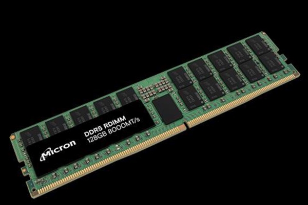 单条128GB DDR5-8000内存降生！单条1TB也是单条小意思