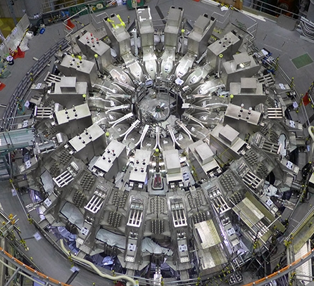 全球最大核聚变反应堆成功点火 距人造太阳又近一步