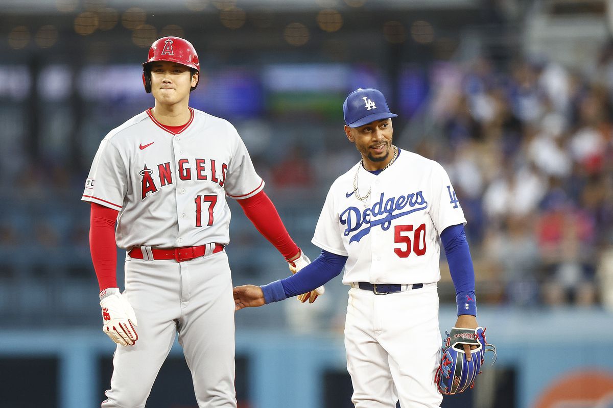 棒球明星大谷翔平转队 FOX电视台玩梗宝可梦进化