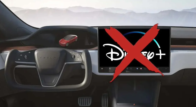 马斯克与迪士尼CEO争执 特斯拉车载Disney+被潜在
