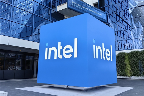 Intel 18A工艺拿下大年夜单 代工64中心Arm处理器