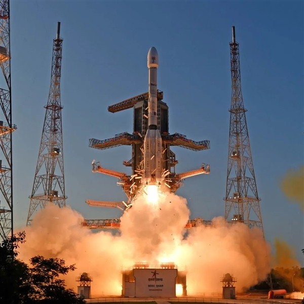 成功率不足65％的印度火箭发射气象卫星：对标中国风云