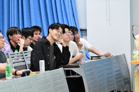 南京杭州開講啦！網易Y3高校游戲制作人大賽宣講會如約而至，易起點燃游戲夢