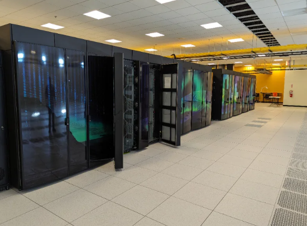 美國政府退役超級計算機“夏延”拍賣 成交價346萬元