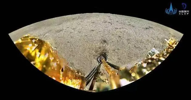 嫦娥六号拍摄月背影像图公布 彩色全景拉开神秘面纱