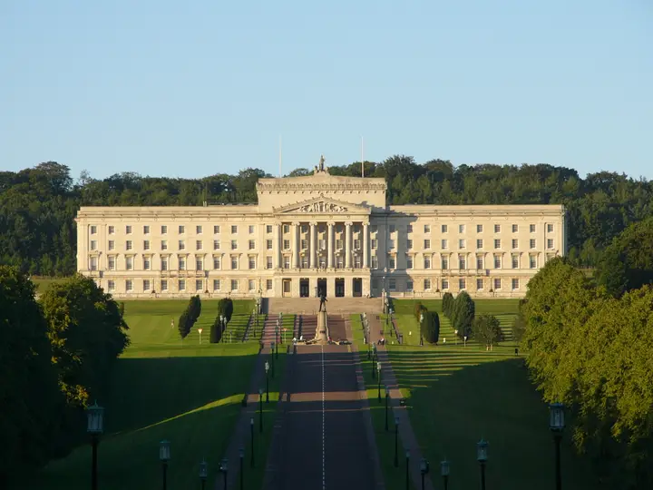 北爱尔兰议会呼吁该国增江对游戏内赌博内容监管