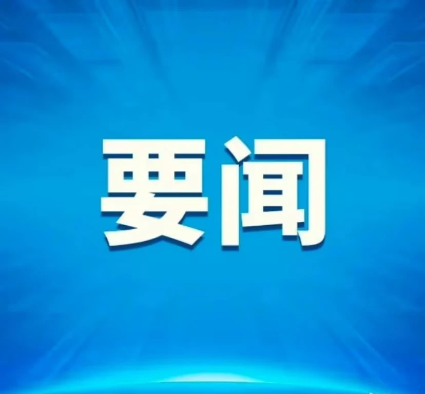 跟著擦邊美女教練學(xué)開車，就能輕松拿到小本本？