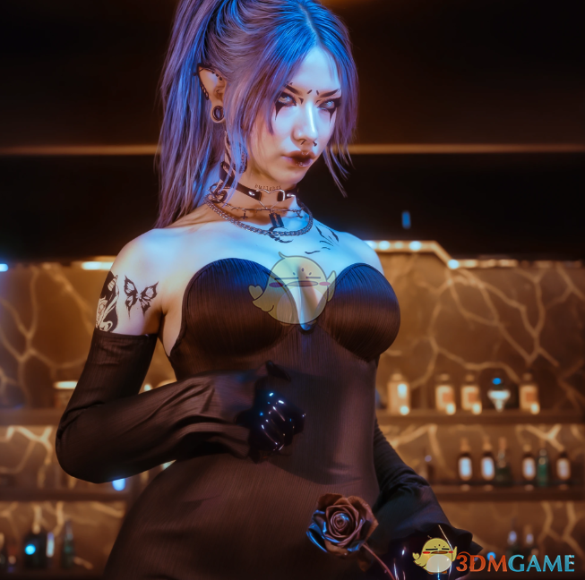 《赛博朋克2077》情人节连衣裙MOD