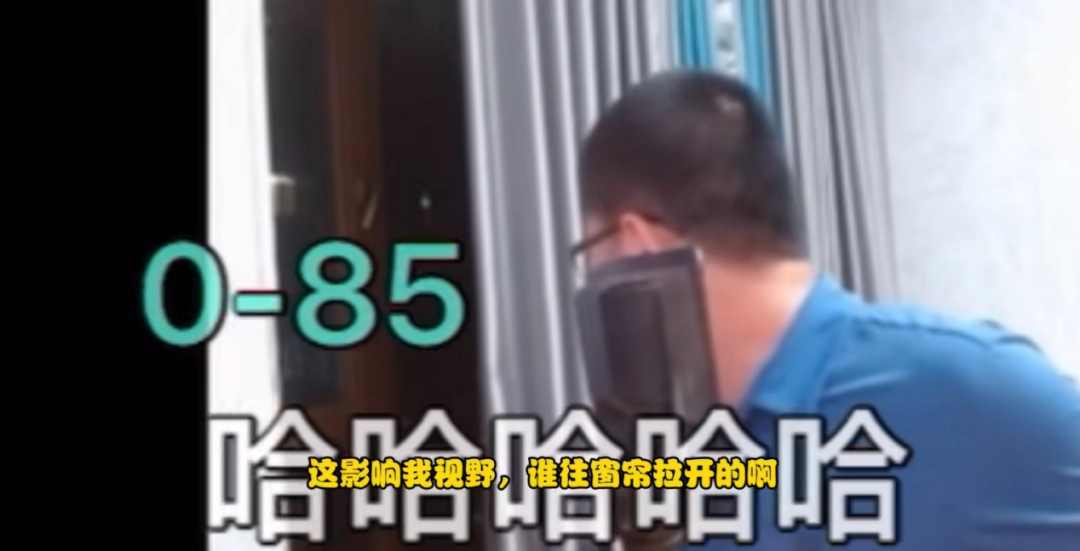 怒砸手柄，怒罵觀眾，但大家依然喜歡看這個中年男人的游戲直播