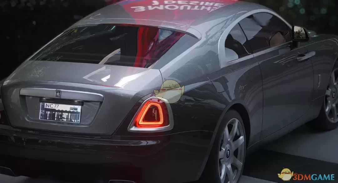 《赛博朋克2077》劳斯莱斯魅影跑车MOD