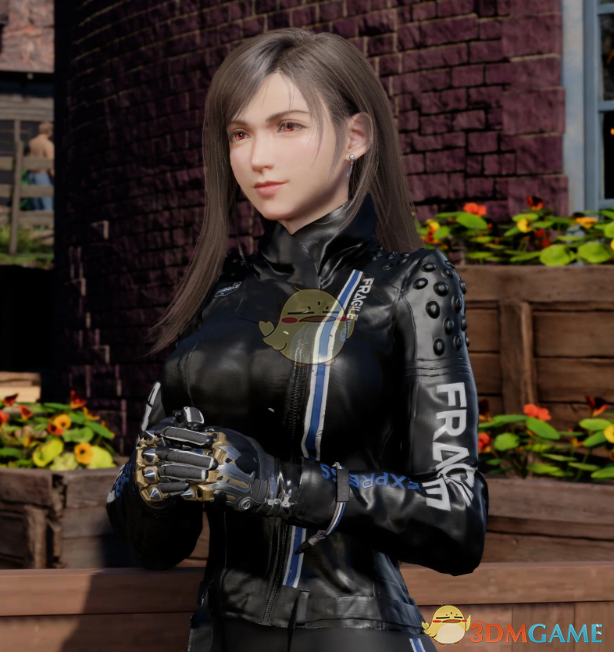 《最终幻想7：重生》蒂法的脆弱作战衣MOD